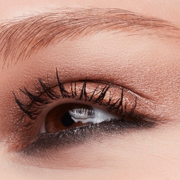 MAC Set of 2 palettes REGAL ROSE & BOLD BOWS NIB Limited Ed - Picture 4 of 6